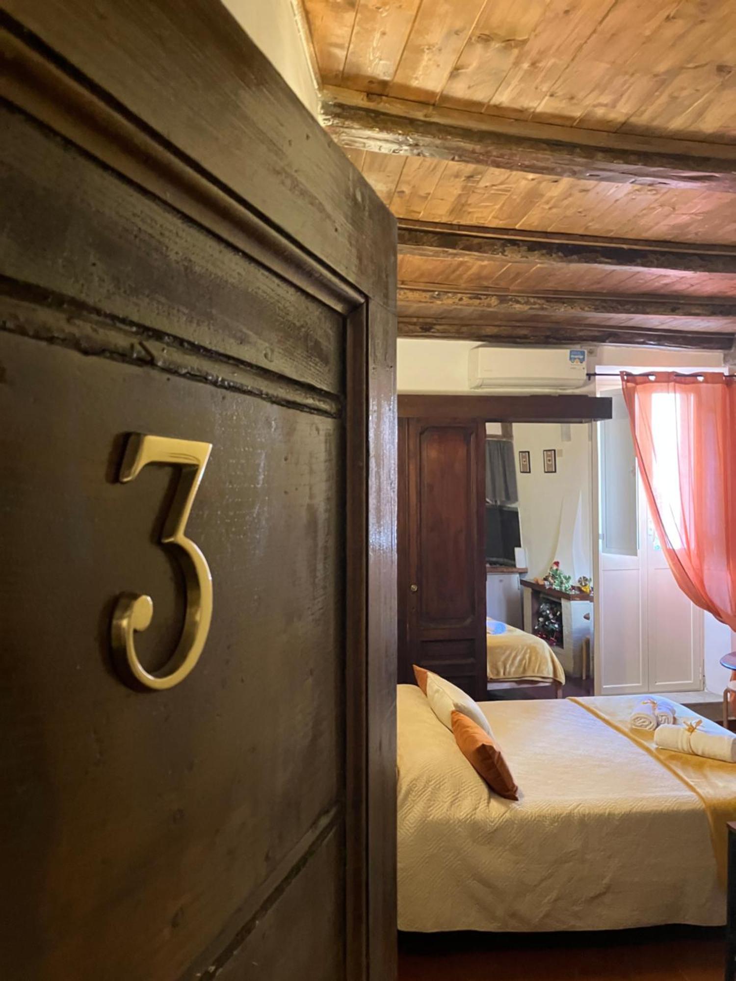 ローマCampo De Fiori - Casa Pettinari 78アパートメント エクステリア 写真